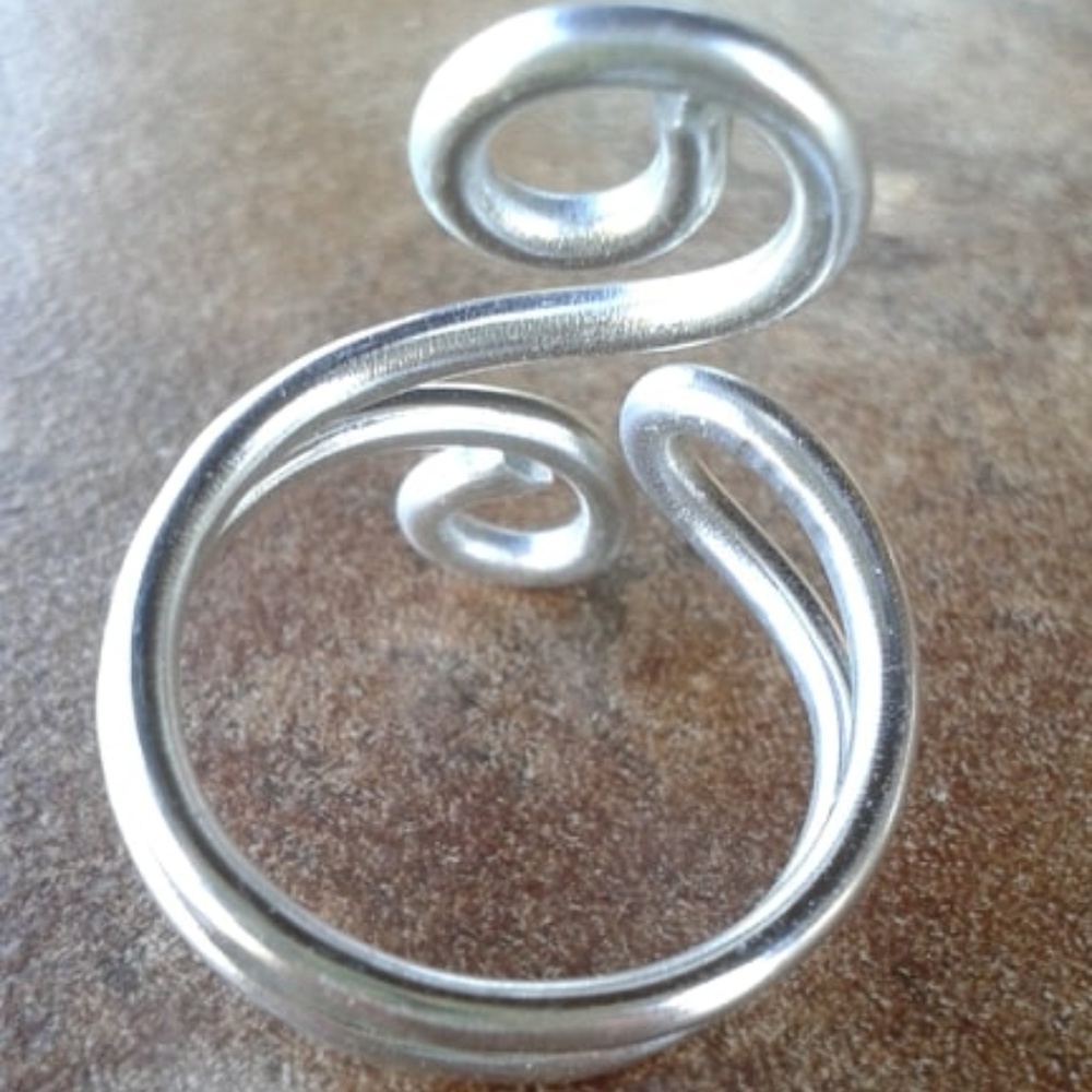 Wire Ring - Picture 3 of 4